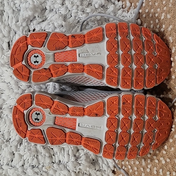 Under Armour kids sneakers - Picture 11 of 11